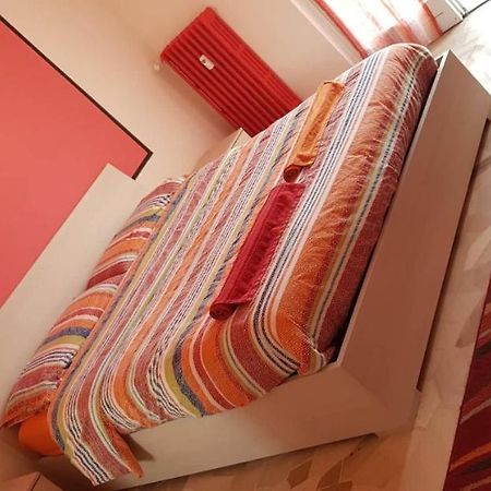 Helloguesthouse Olgiate Comasco Екстер'єр фото